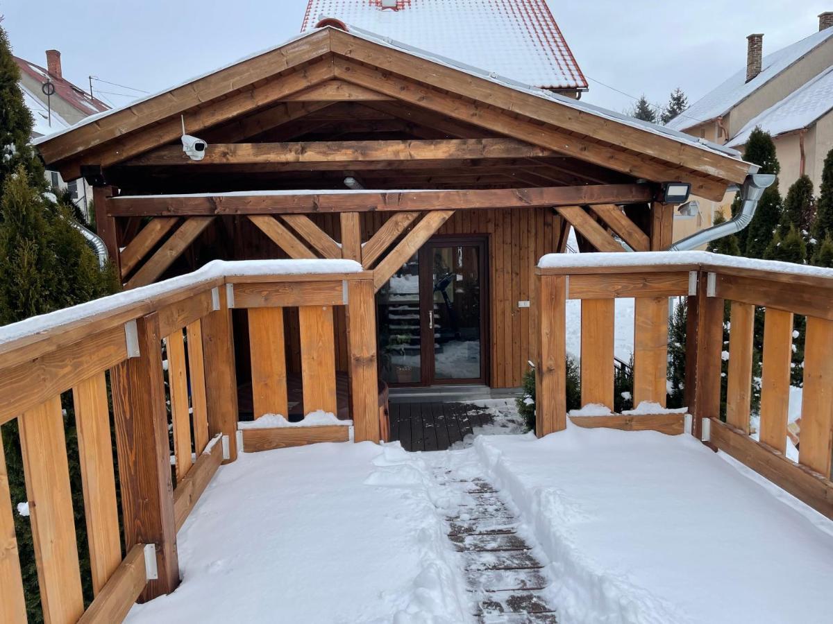 Öskarszt apartman Urkut Exteriör bild