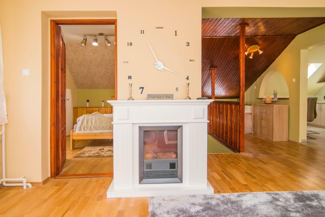 Öskarszt apartman Urkut Exteriör bild